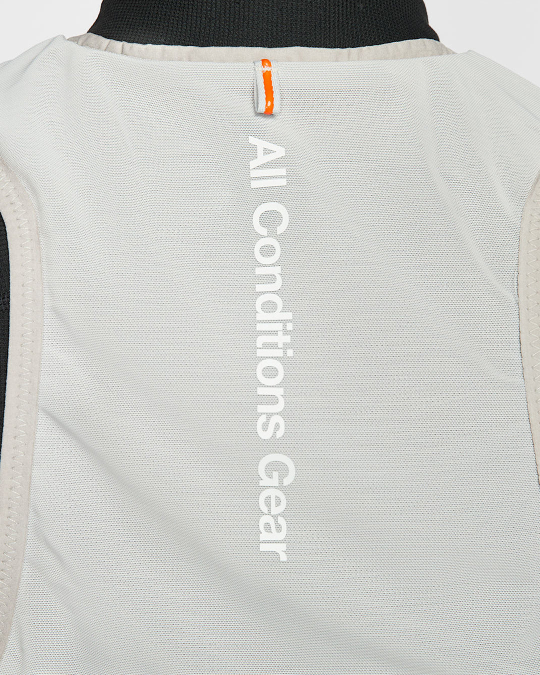 Nike ACG Unisex Goat Pack Hydration Vest 5L - Image 4