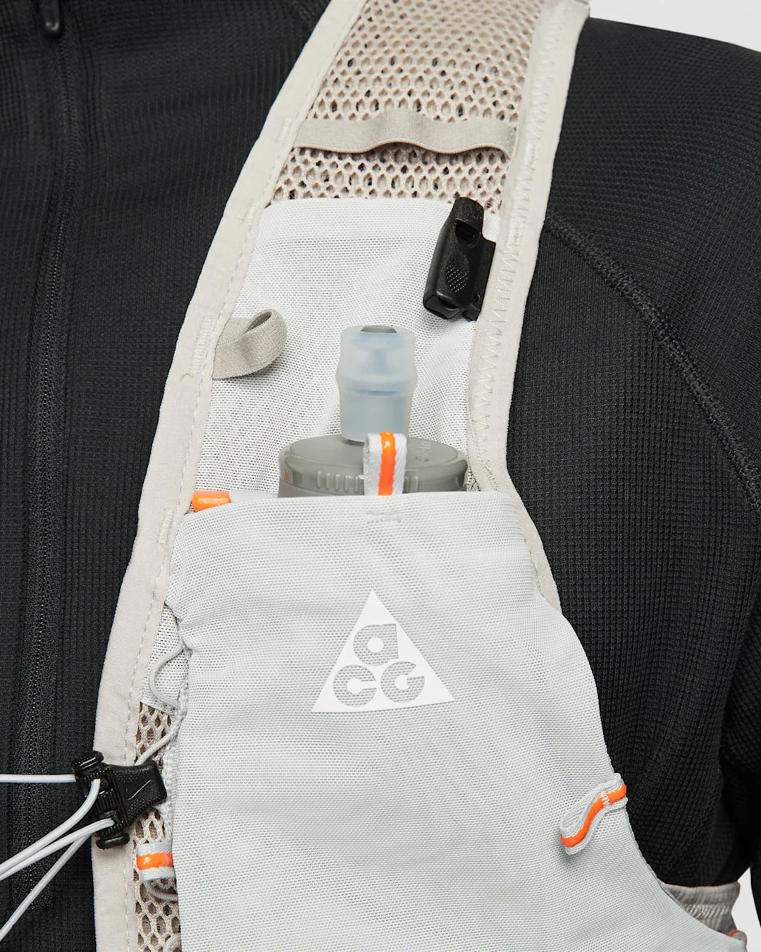 Nike ACG Unisex Goat Pack Hydration Vest 5L - Image 6