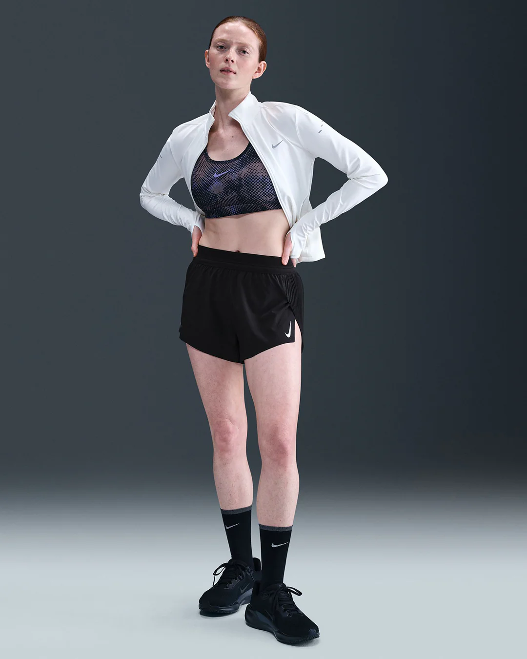 Nike Women's NK Aeroswift DFADV MR 3 Inch Shorts "Black - Image 4