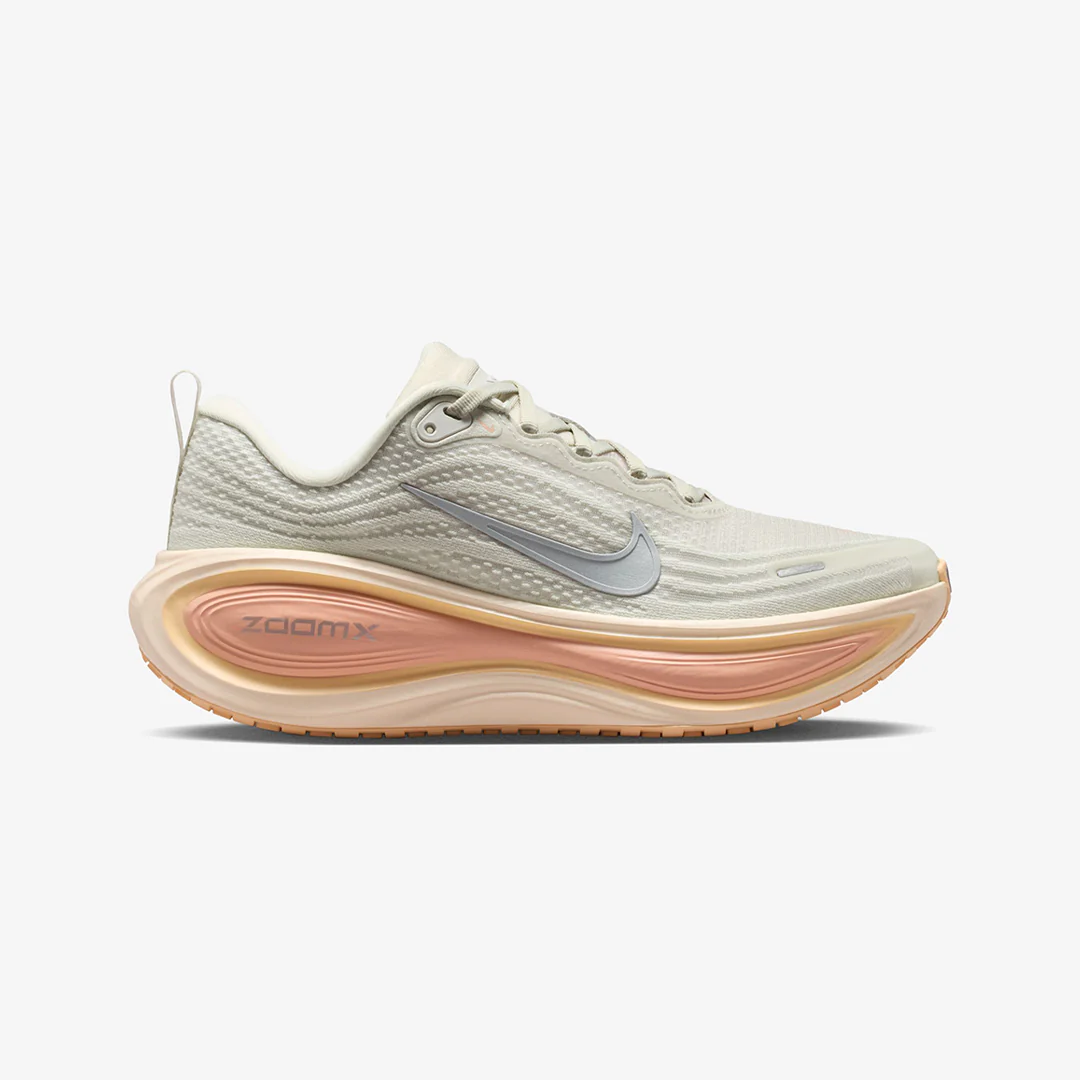 Nike Women's Vomero Plus "Light Bone/Arctic Orangeā