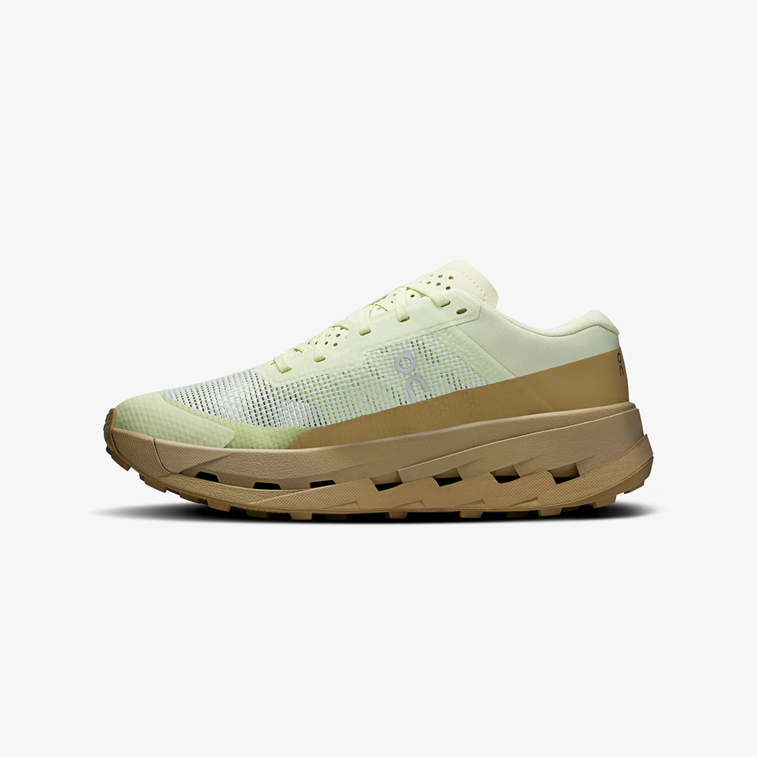 On Women's Cloudultra 3 "Linen/Safari" - Image 4