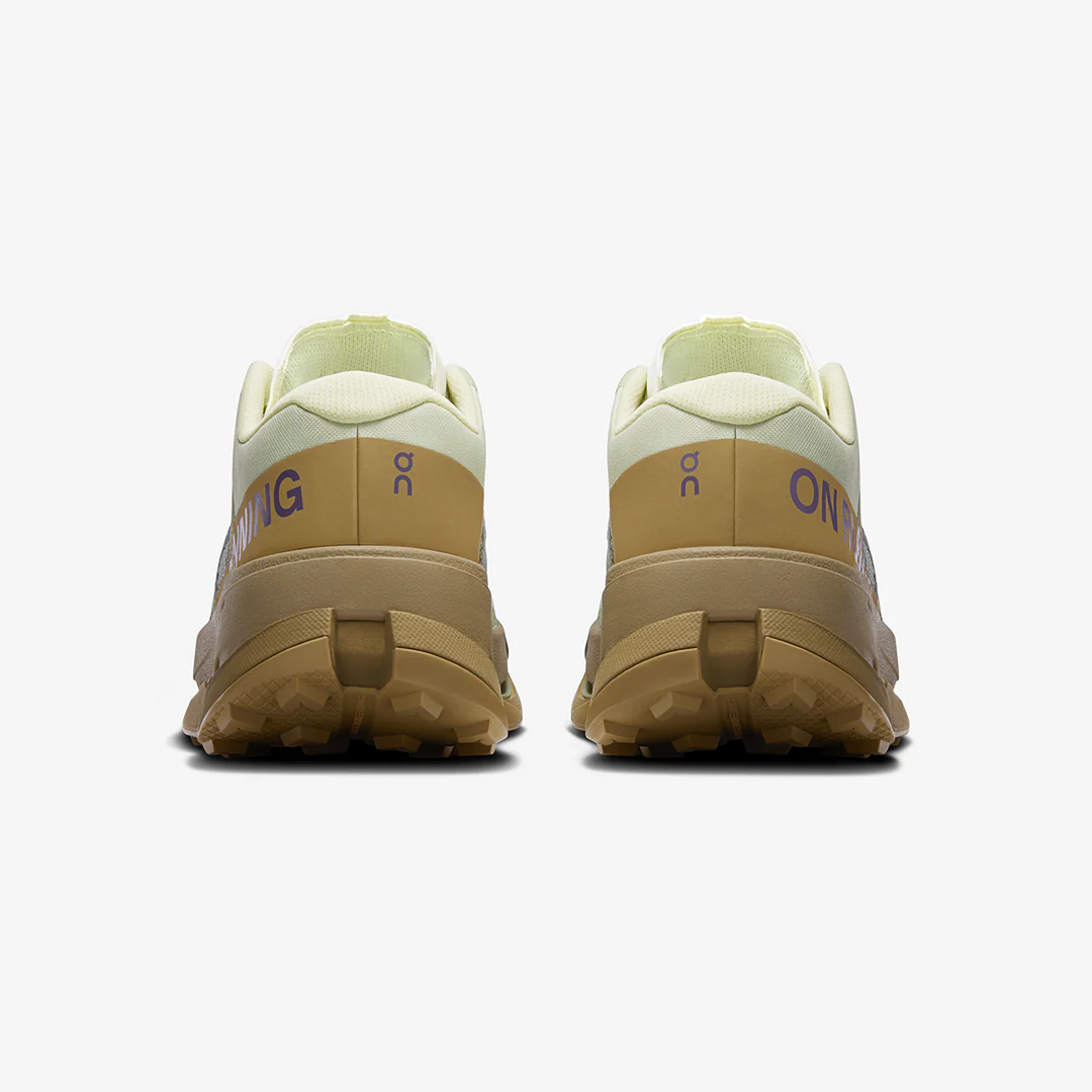 On Women's Cloudultra 3 "Linen/Safari" - Image 5