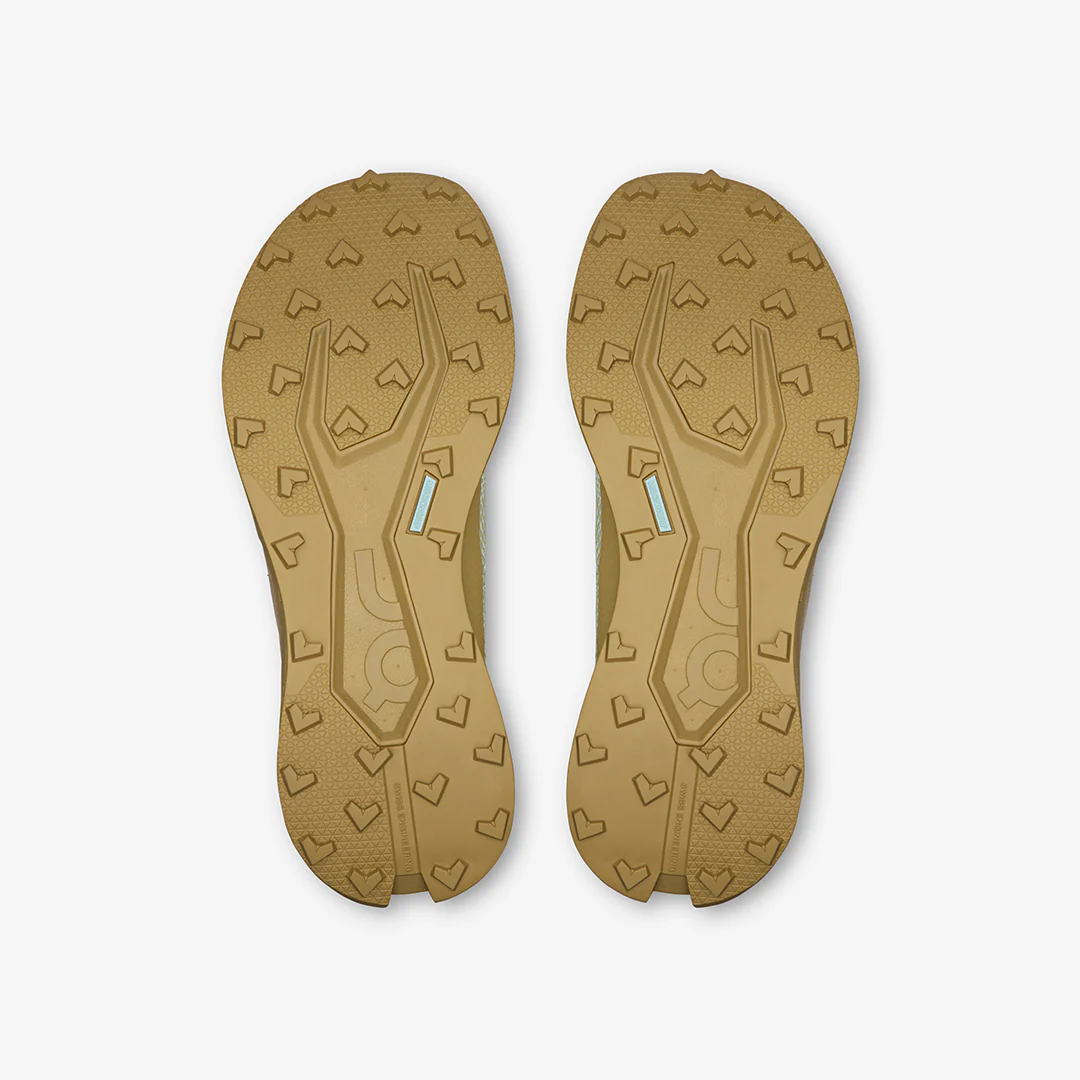 On Women's Cloudultra 3 "Linen/Safari" - Image 6