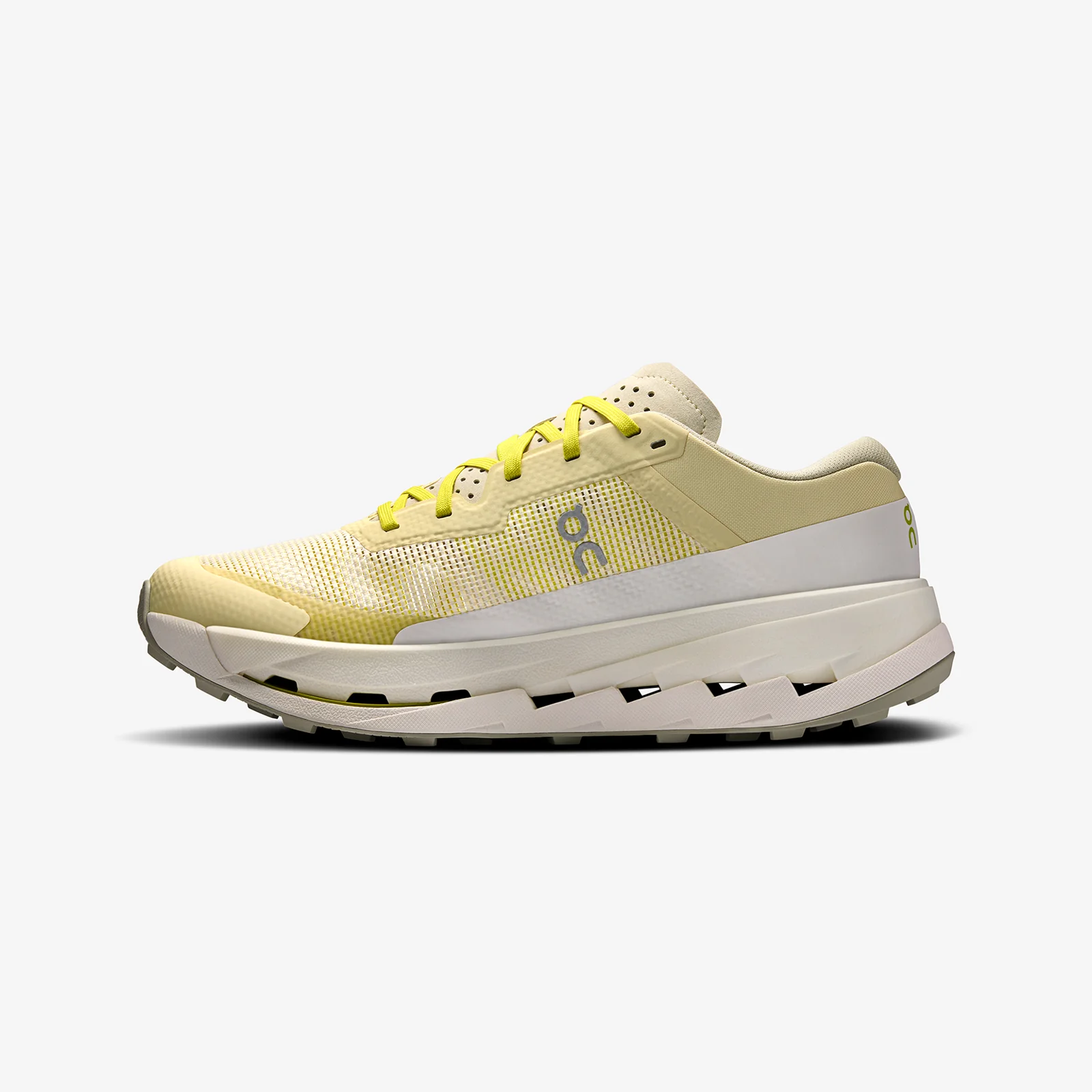 On Women's Cloudultra 3 "Lychee/Lime" - Image 4