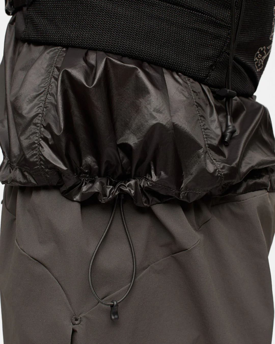 Portal Code Wind Jacket "Beluga" - Image 6