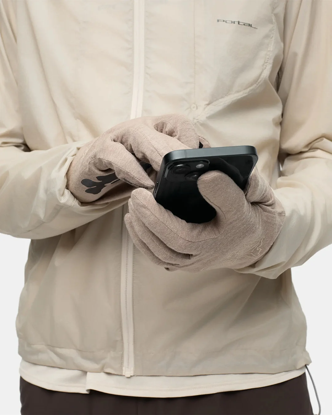 Portal Drift Merino Gloves "Desert Taupe" - Image 4