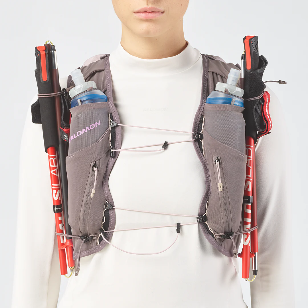 Salomon Women's ADV Skin 12 Gradient Hydration Vest Set "Iron/Shadow Gray/Iris Orchid" - Image 5
