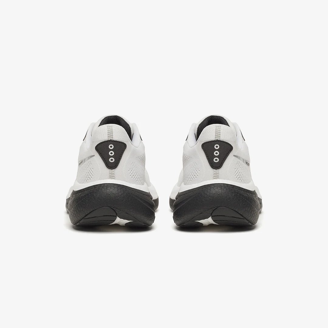Saucony Men's Ride 19 "White/Black" - Image 5