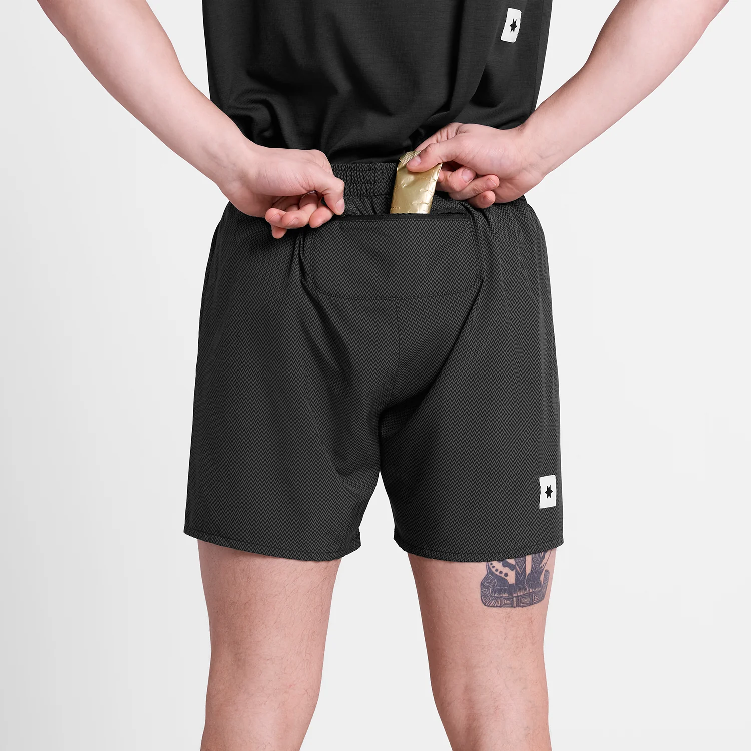 Saysky Men's Pace Shorts 5" "Black Zig Zag" - Image 4
